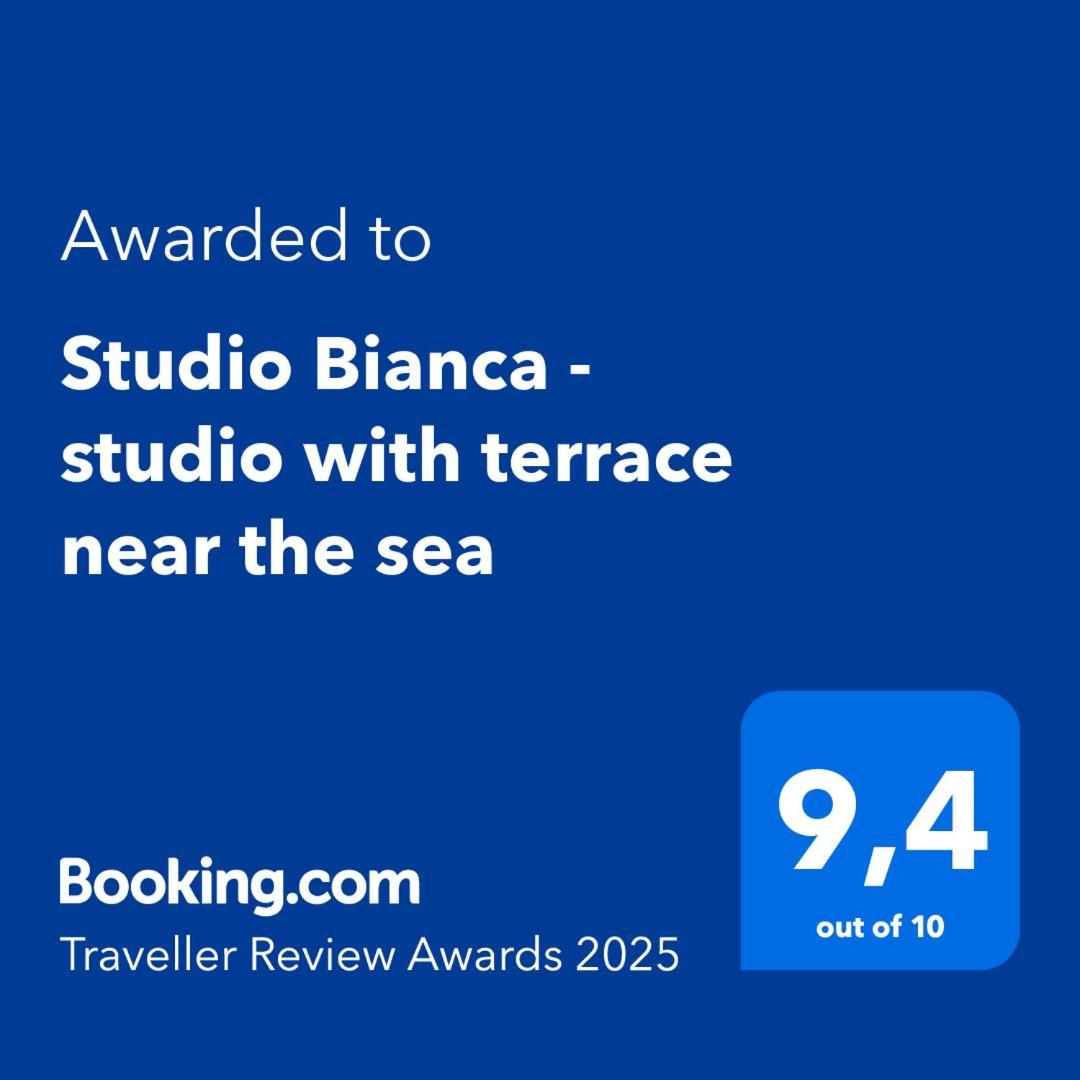 Studio Bianca - Studio With Terrace Near The Sea Sukošan Kültér fotó